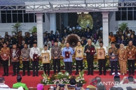 KPU Tetapkan Nomor Urut Capres-Cawapres Pemilu 2024